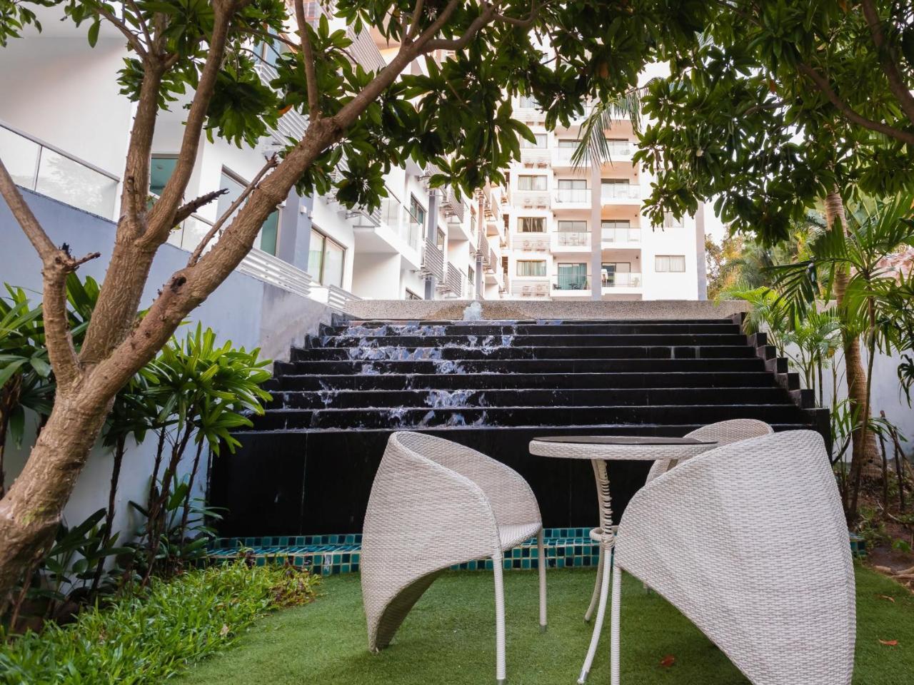 Club Royal Wongamat Lägenhet Pattaya Exteriör bild